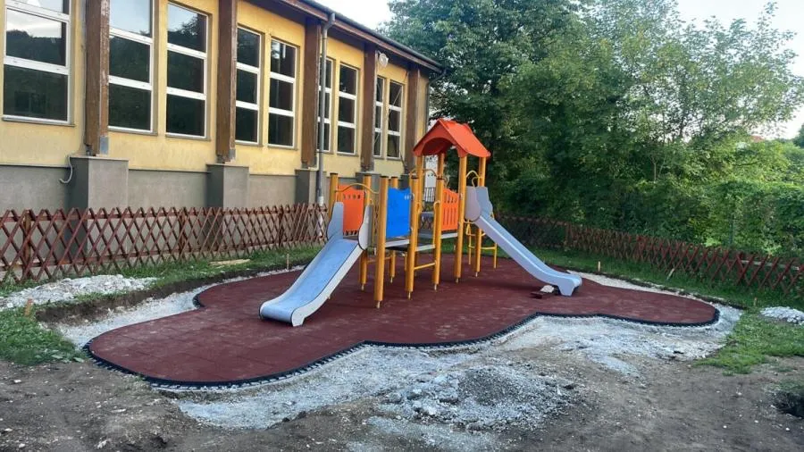 Esésvédő préselt gumiburkolat telepítése