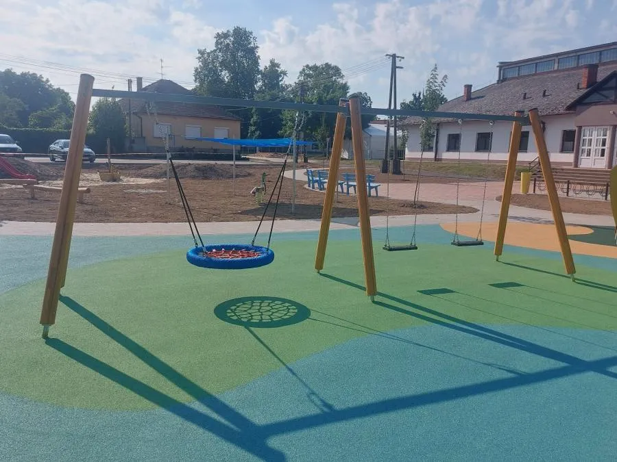 Pour-in-Place rubber safety surfaces – kép 7